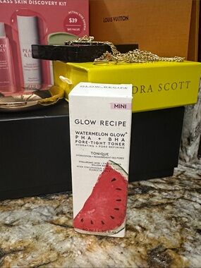 Glow Recipe Watermelon Glow Pore-Tight Toner, Glow PHA + BHA Pore-Tight Toner